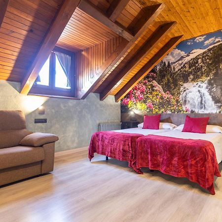 San Anton Benasque Hotel Luaran gambar