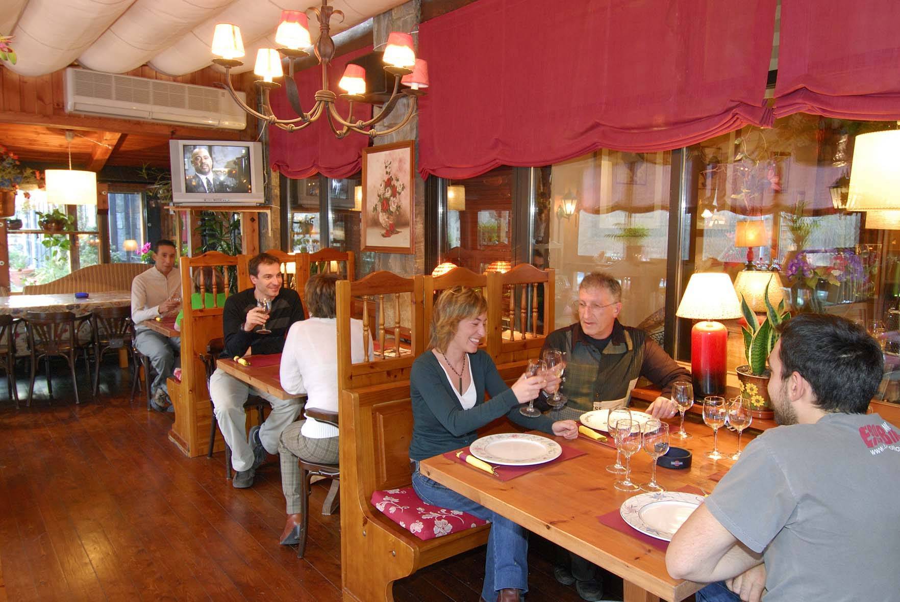 San Anton Benasque Hotel Restoran gambar